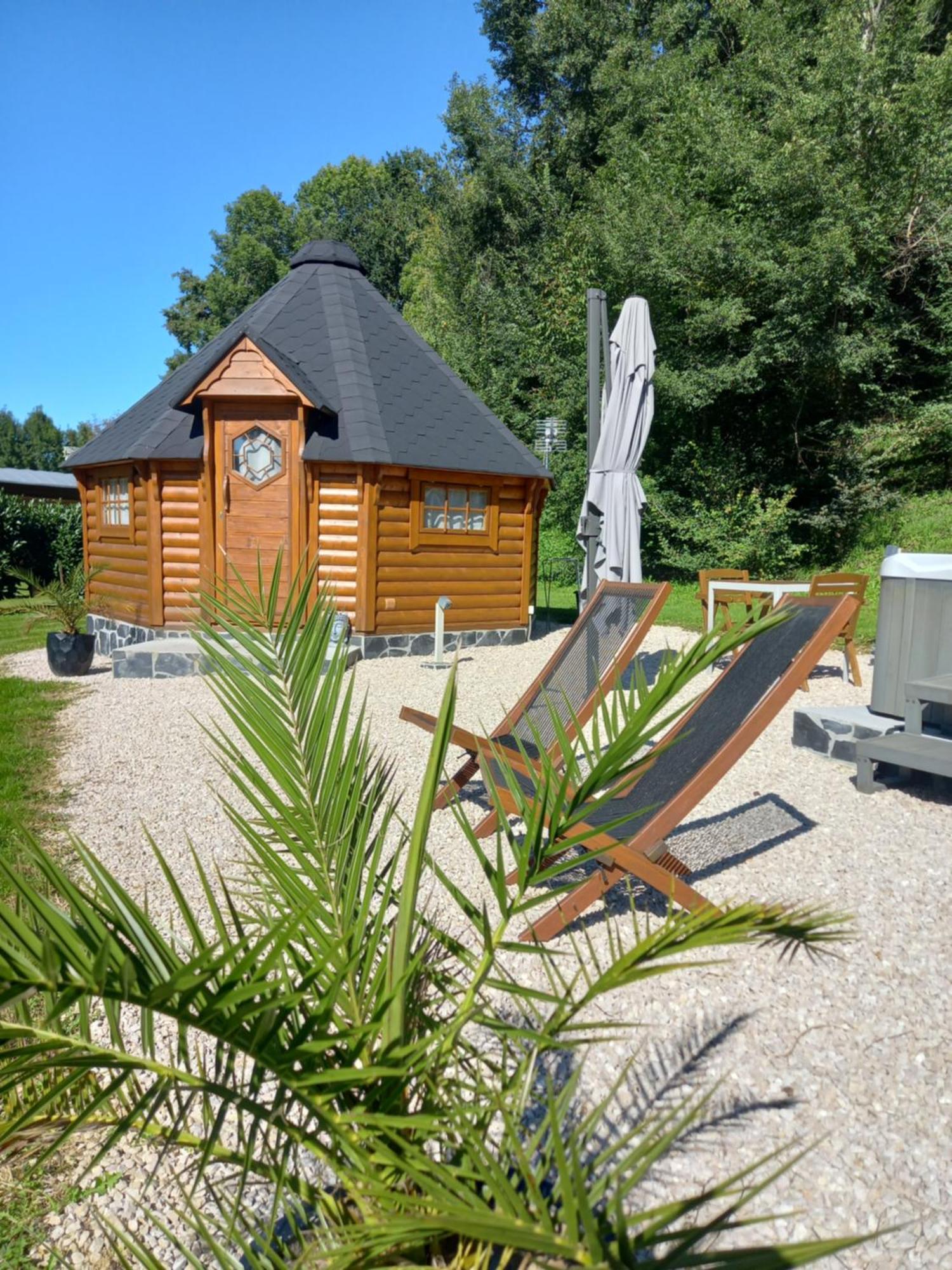 L'Oasis Des Pyrenees Villa Campuzan Exterior photo